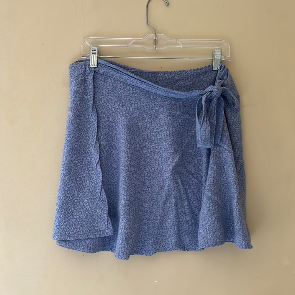 NEVER WORN! Brandy Melville wrap skirt